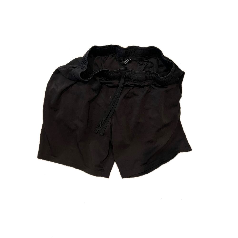 Athletic Works Black Training Shorts Size L (36-38)